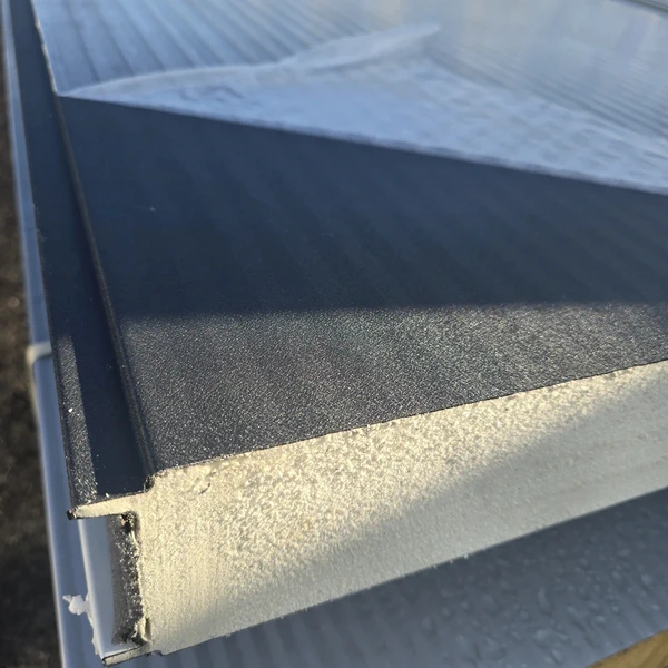 Płyta warstwowa — PIR 100mm Grafit MAT 10cm Ściana 7016