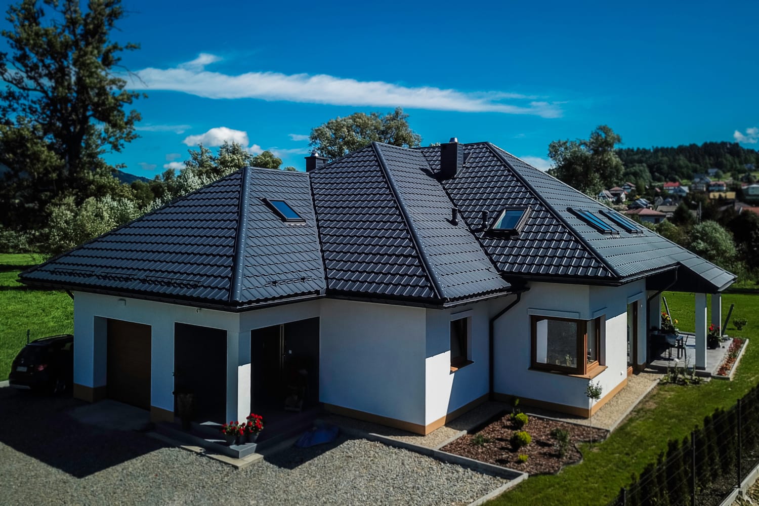 ZET ROOF — Blachodachówka Modułowa Dachówka Blaszana UTK